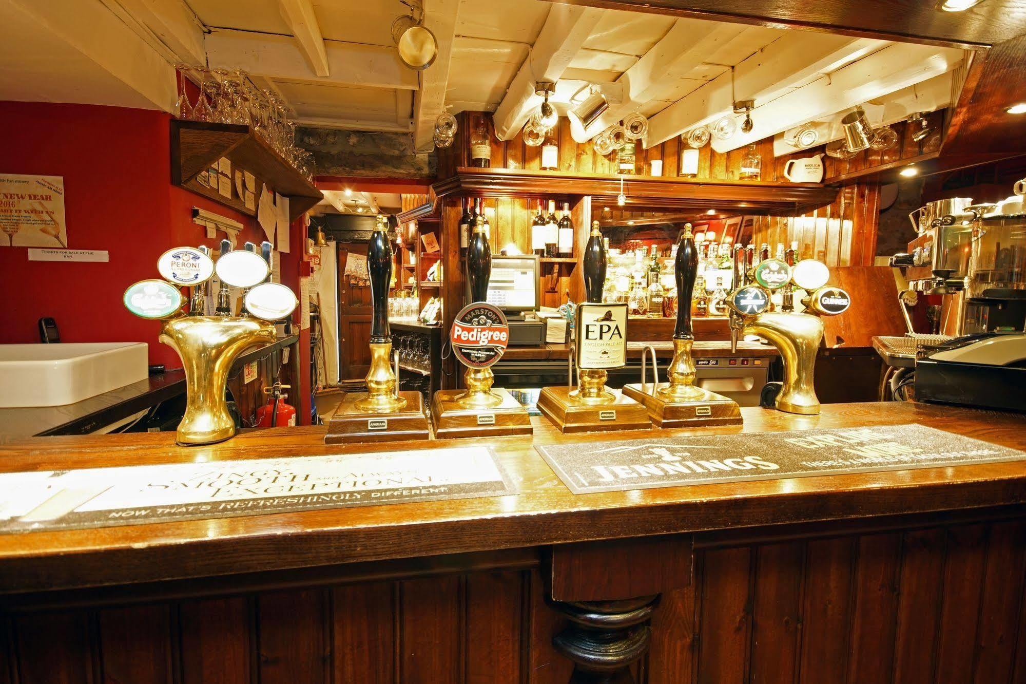 Devonshire Arms Inn Cracoe Kültér fotó