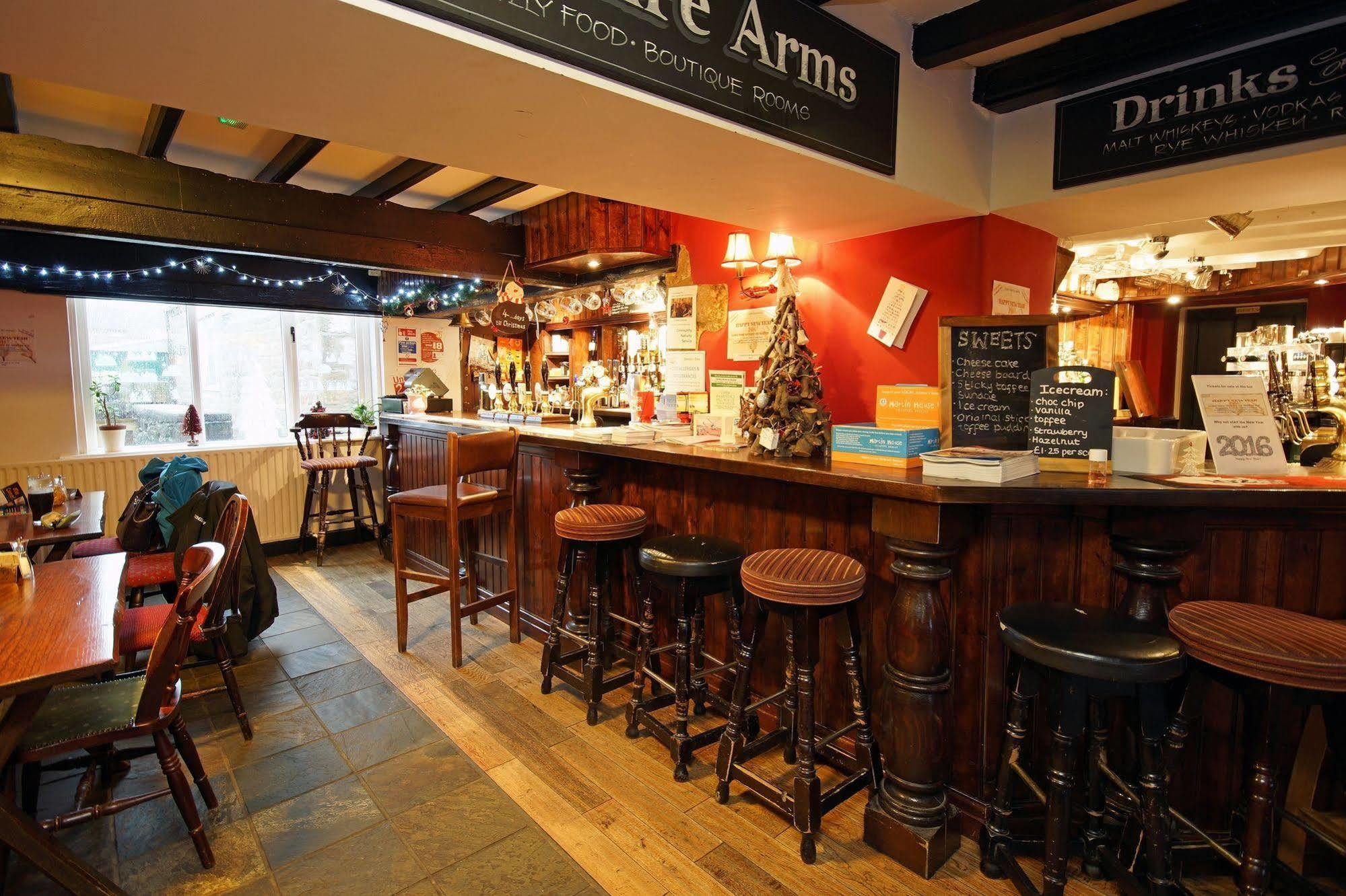 Devonshire Arms Inn Cracoe Kültér fotó